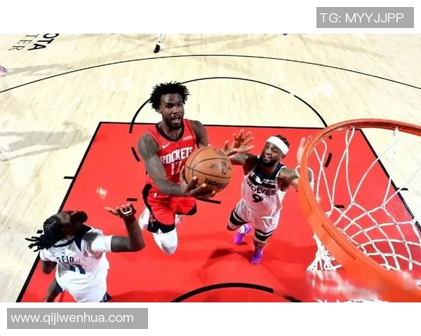 爵士队与火箭队激战常规赛精彩回顾与赛季前景分析