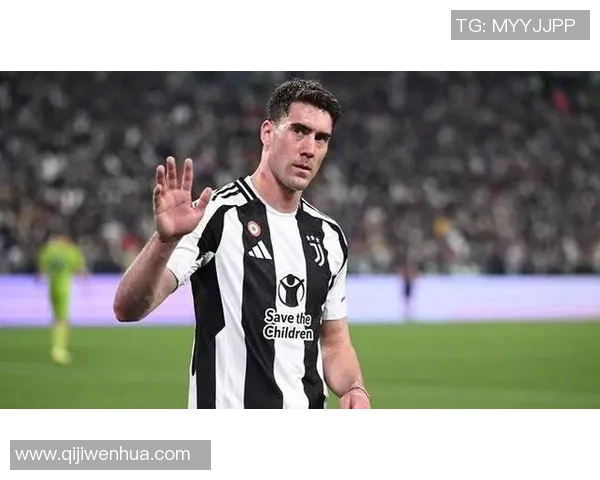 弗拉霍维奇：从新星崛起到足坛巨星的成长之路与未来展望